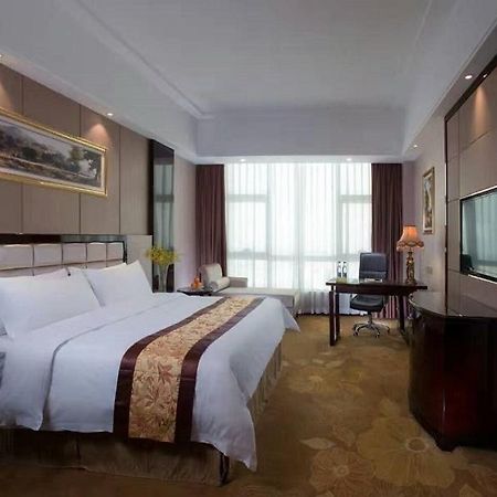 Vienna International Hotel Guangdong Zhongshanbei Station Zhongshan  Eksteriør bilde